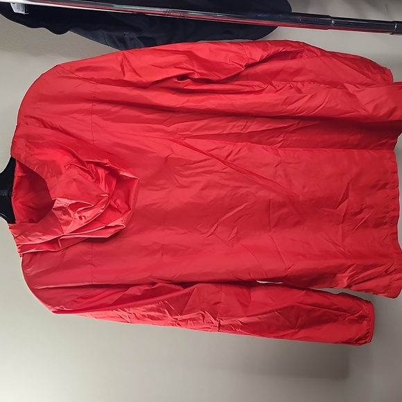 Nike Rain Jacket - Picture 4 of 4